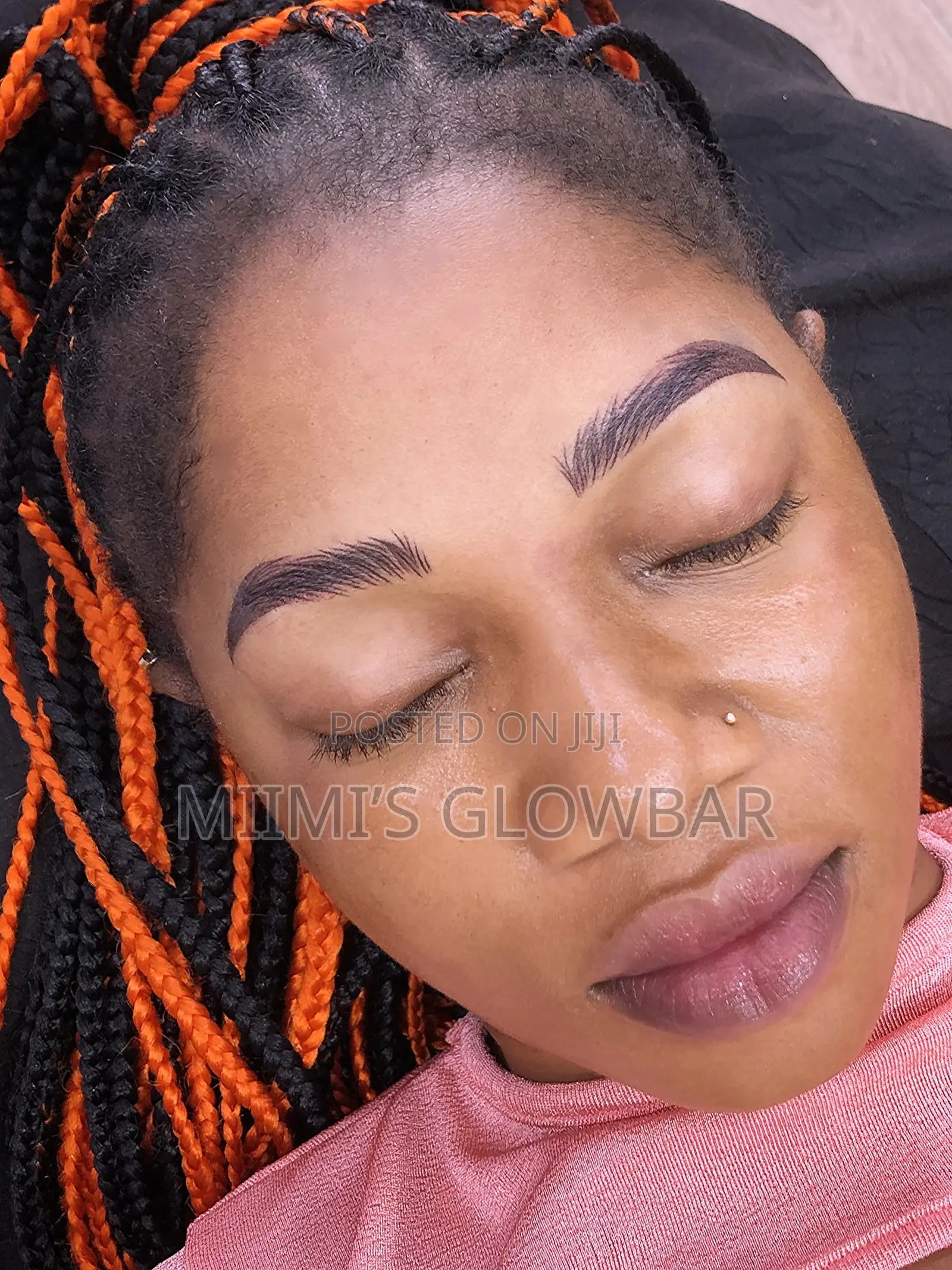 Ombré Brows (Microblading)