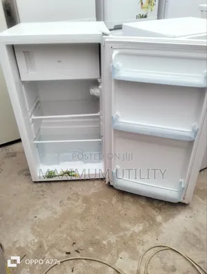 Ice King Single Door Table Top Fridge