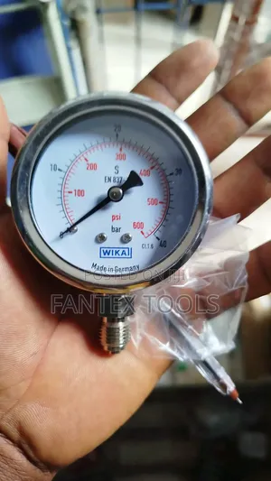 Pressure Gauge 40 Bar 2.5"