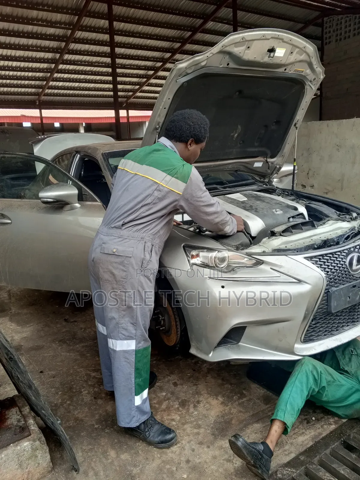 Hybrid Automobile Diagnostic Technician