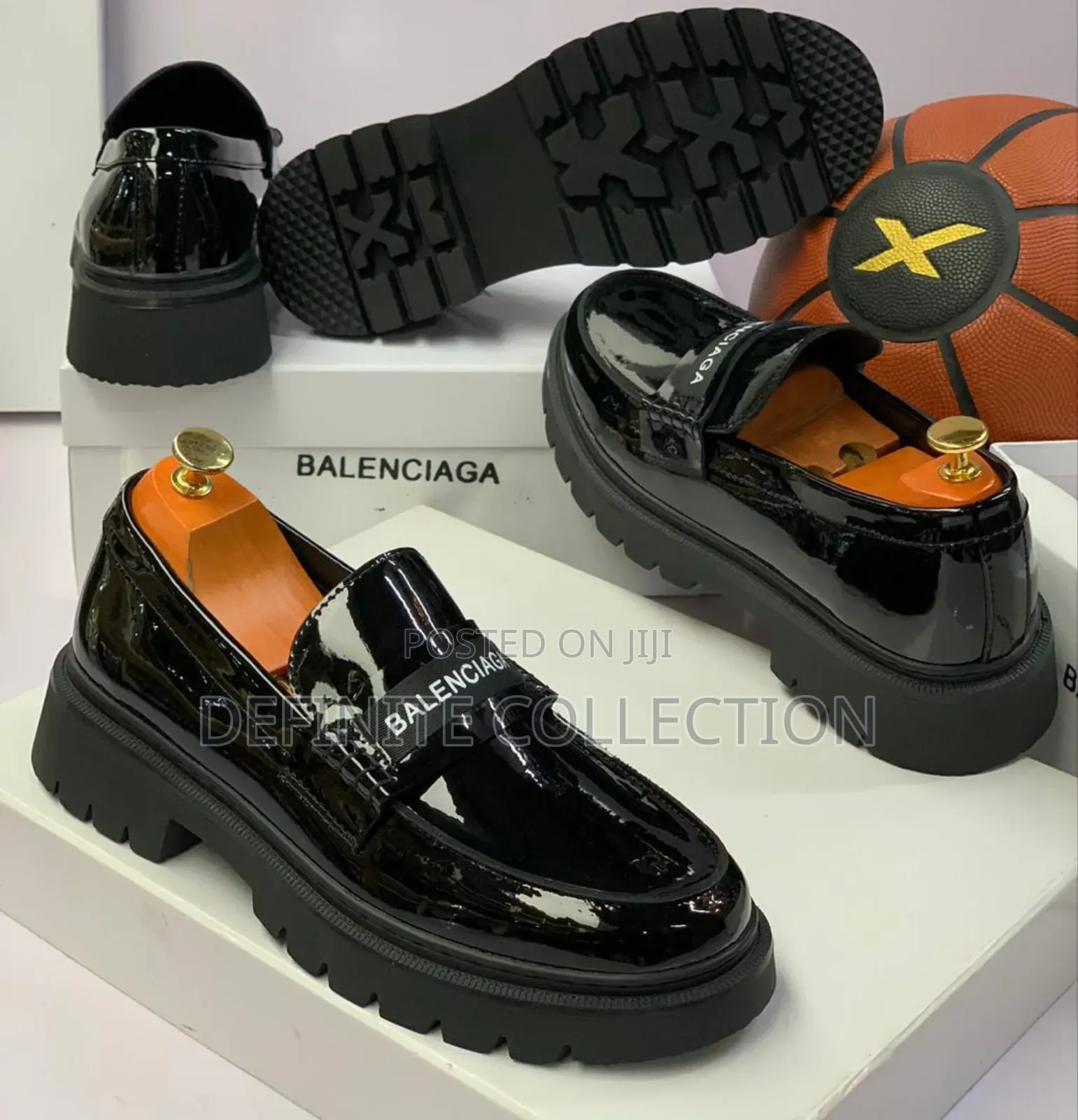 BALENCIAGA Luxury Shoe