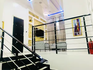 4 Bedroom Duplex With Snooker Party Allowed