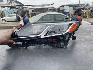 Headlamp Camry 2018 - 019