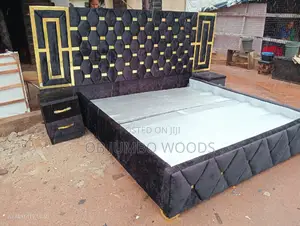 Black 6×6 Padded Bed With Two Bedsides Extension