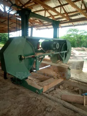 Saw Milling Machine