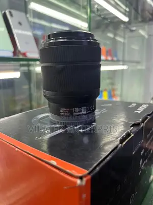 Sony 28-70mm Lens