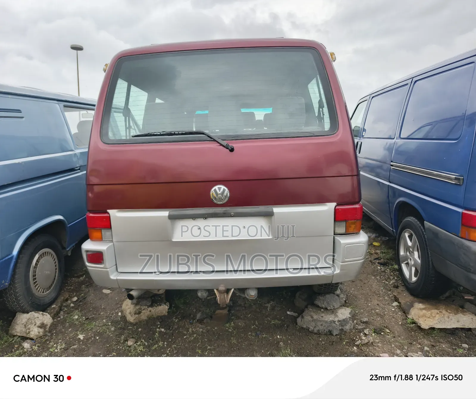 Volkswagen Transporter 2000 Red