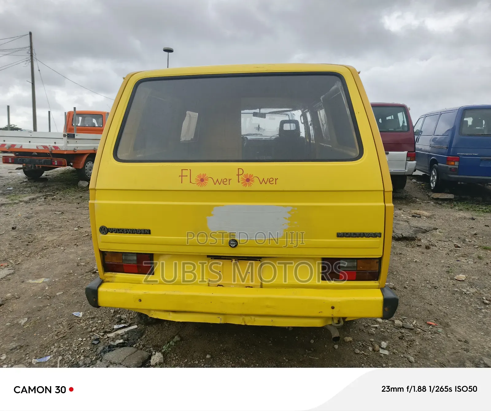 Volkswagen Transporter 2000 Yellow