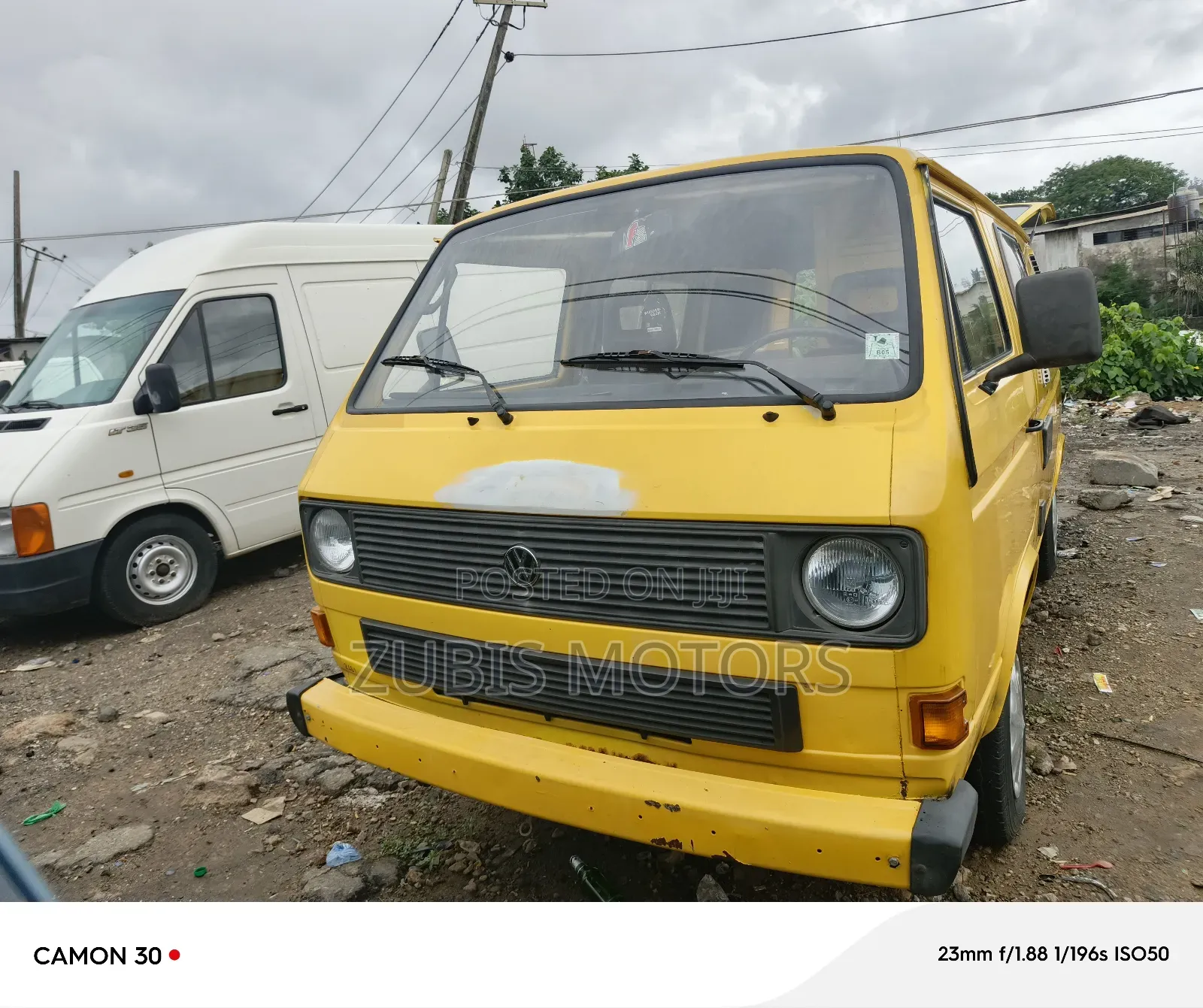 Volkswagen Transporter 2000 Yellow