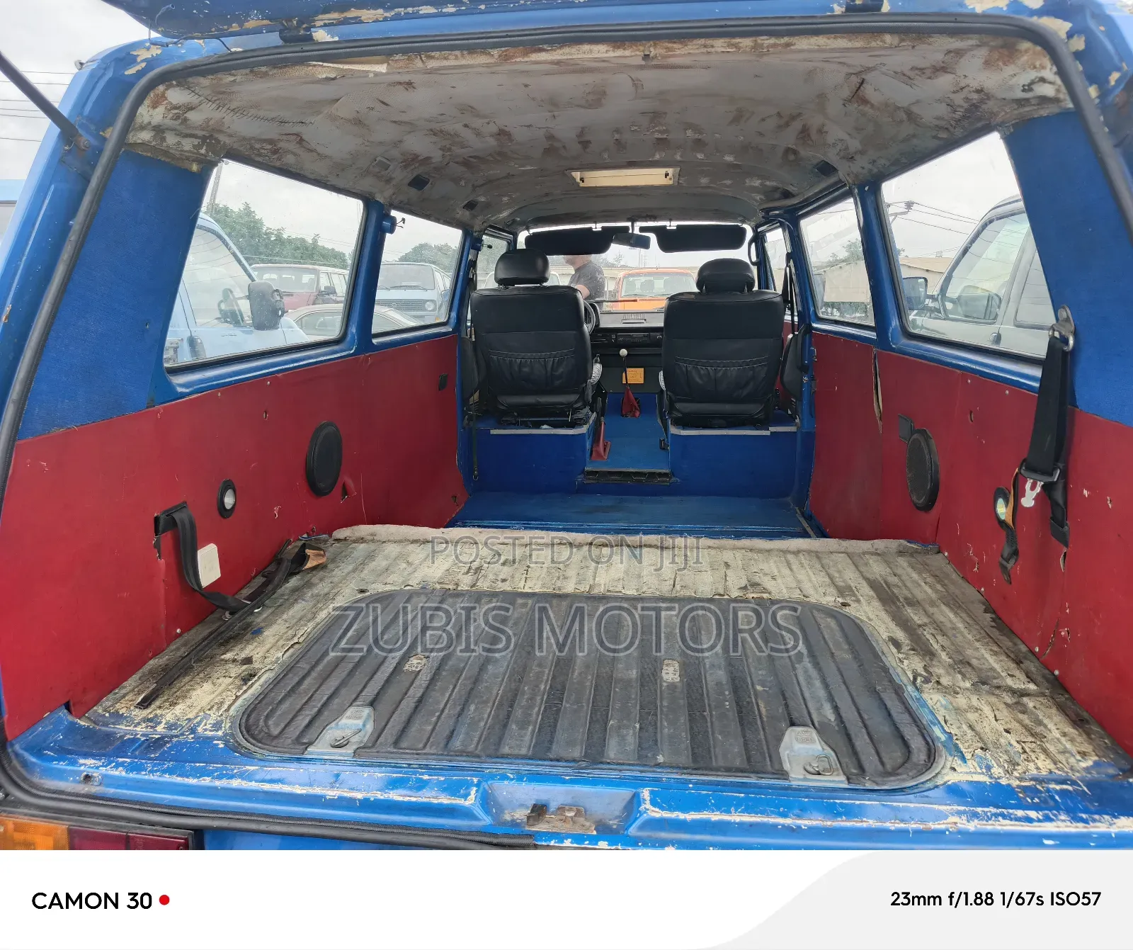 Volkswagen Transporter 2000 Blue