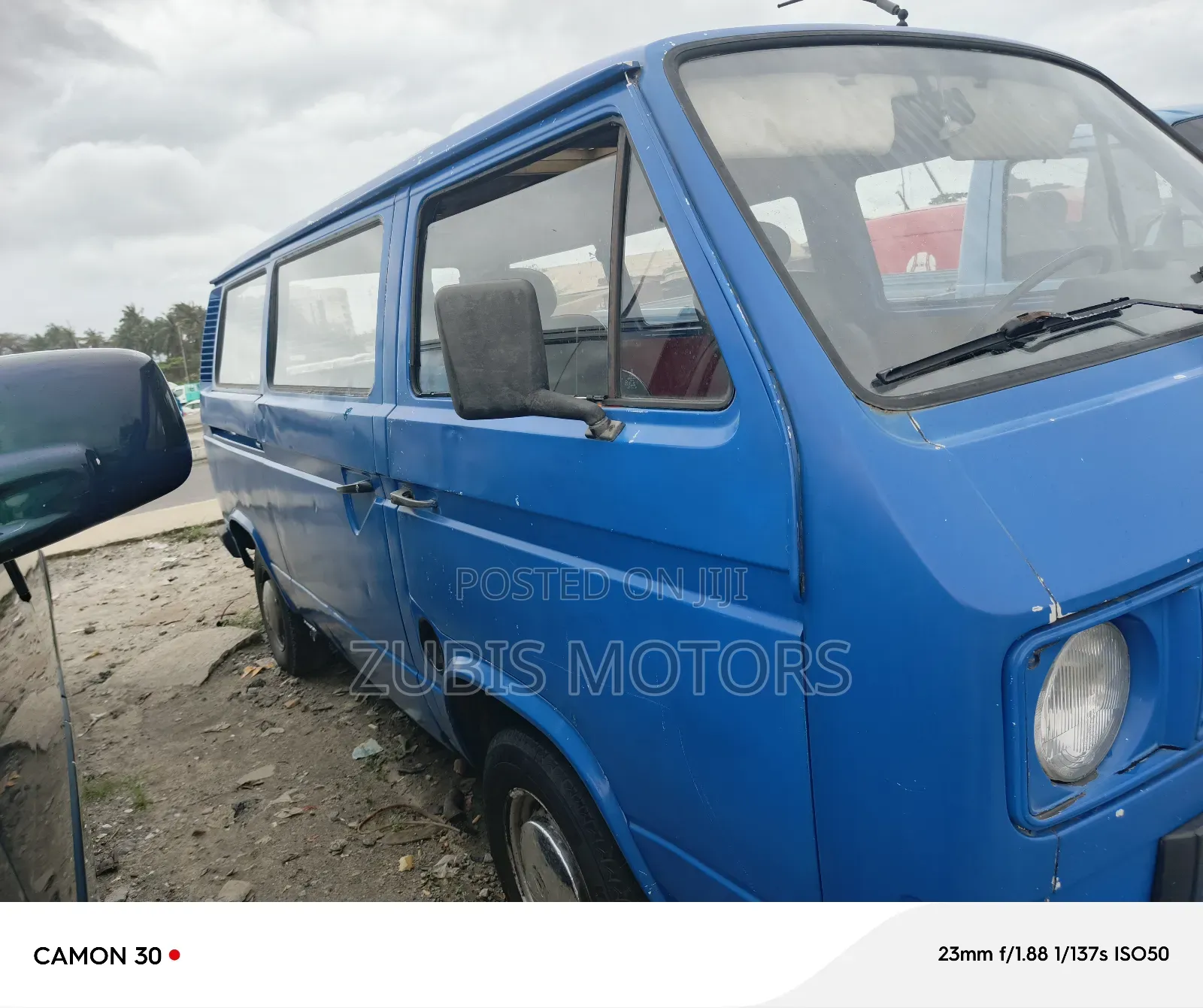Volkswagen Transporter 2000 Blue