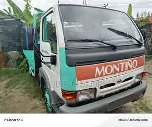 Nissan Cabstar . E 120