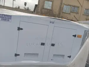 250kva Perkins Industrial Soundproof Generator