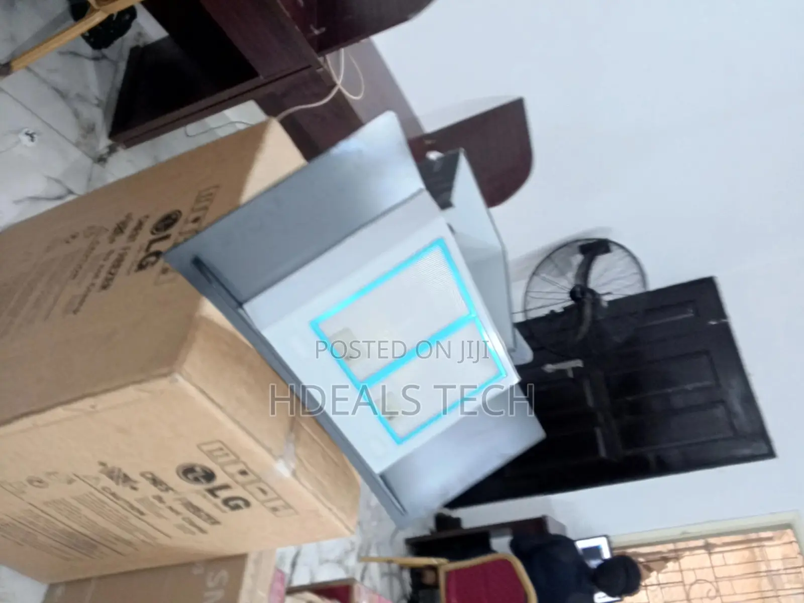 Environment Friendly Range Hood - Polystar