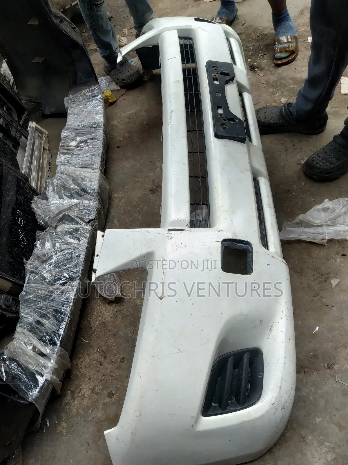 Bumper Rav4 2006