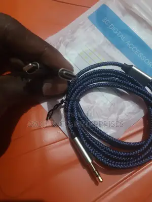 iPhone Type-C to 3.5mm Aux