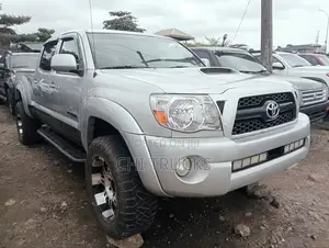Toyota Tacoma Double Cab V6 2011 Silver