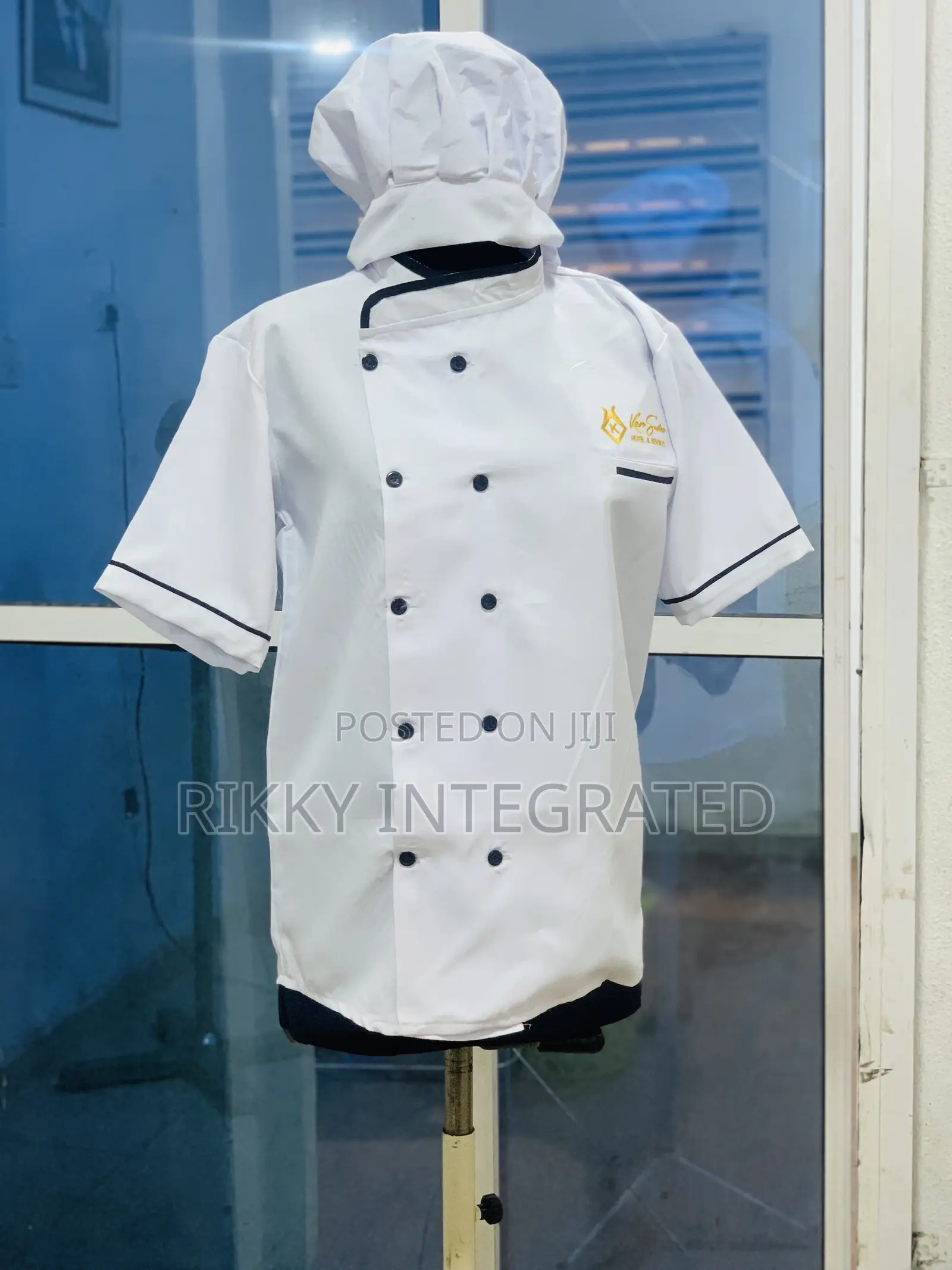 Scrub Suits: Comfortable Professional