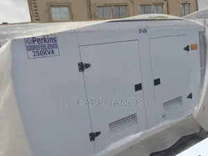 Power Solution Soundproof 250kva Generator