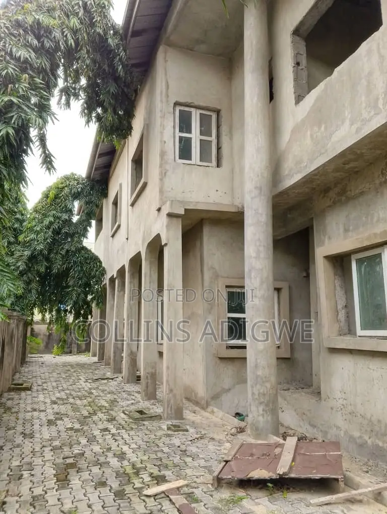 7 Bedroom Duplex Fully Detached