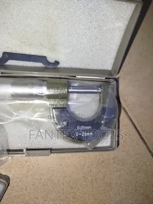 Micrometer 0-25mm.