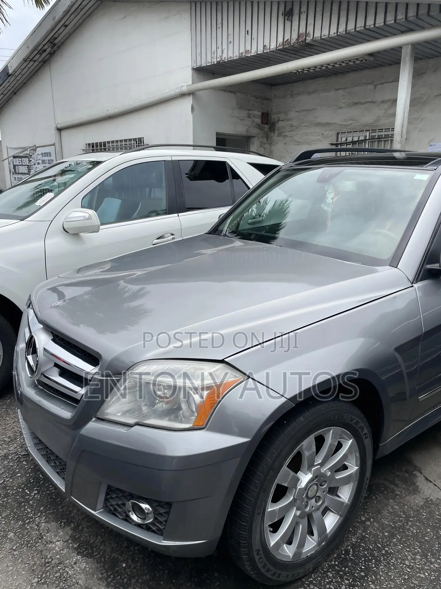 Mercedes-Benz GLK-Class 350 4MATIC 2012 Gray