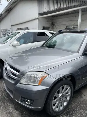 Mercedes-Benz GLK-Class 350 4MATIC 2012 Gray