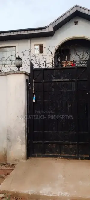 2bdrm Block of Flats in Igando Lagos, Akesan for sale