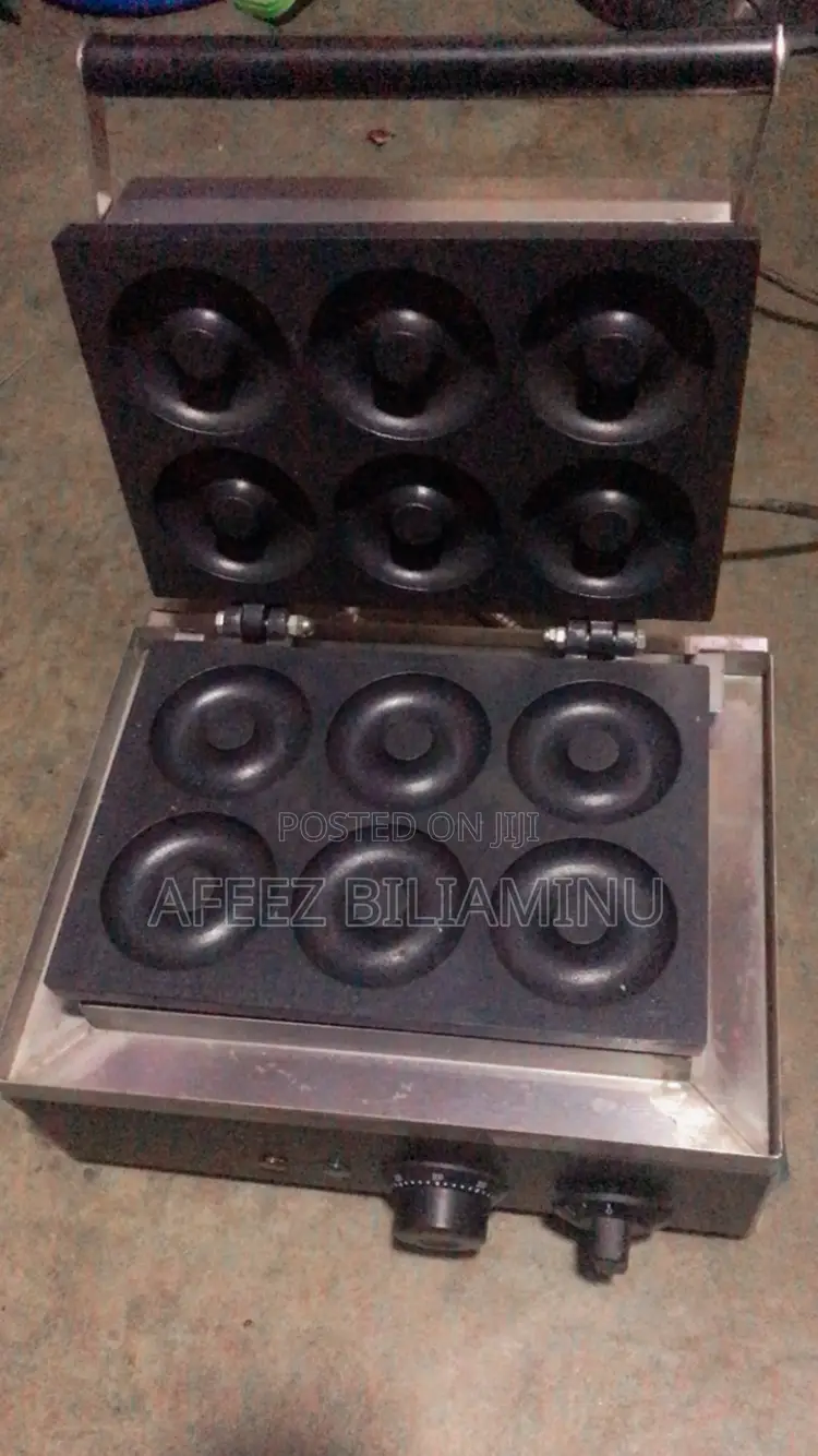 Commercial Doughnut Maker