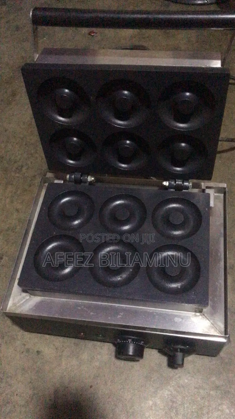 Commercial Doughnut Maker