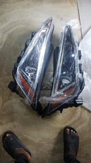 Head Light Hyundai Elentra