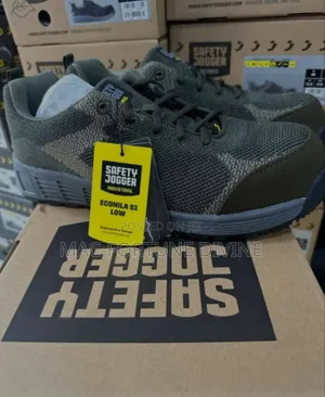 High Quality Industrial Safety ECONILA Joggers S1 LOW