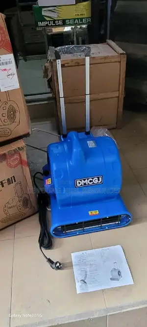 Strong Hot and Cool Floor Dryer 2in1