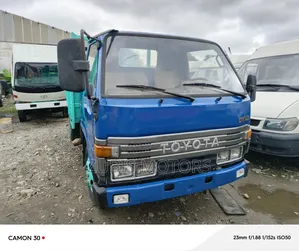 Toyota Dyna 200 Diesel Normal Hand