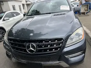 Mercedes-Benz M Class ML 350 4Matic 2012 Gray