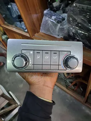 Toyota Highlander 20012 Back Ac Panel