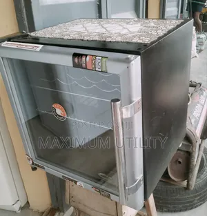 Lec Direct Uk Used Factory Fitted Clean Bed Side Chiller