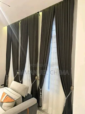 Luxury Curtain With Rings Design