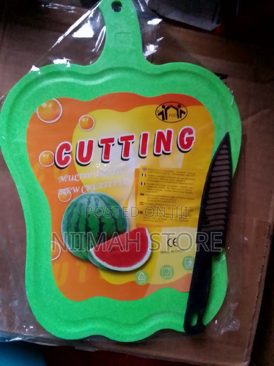 Cutting Board With Knife