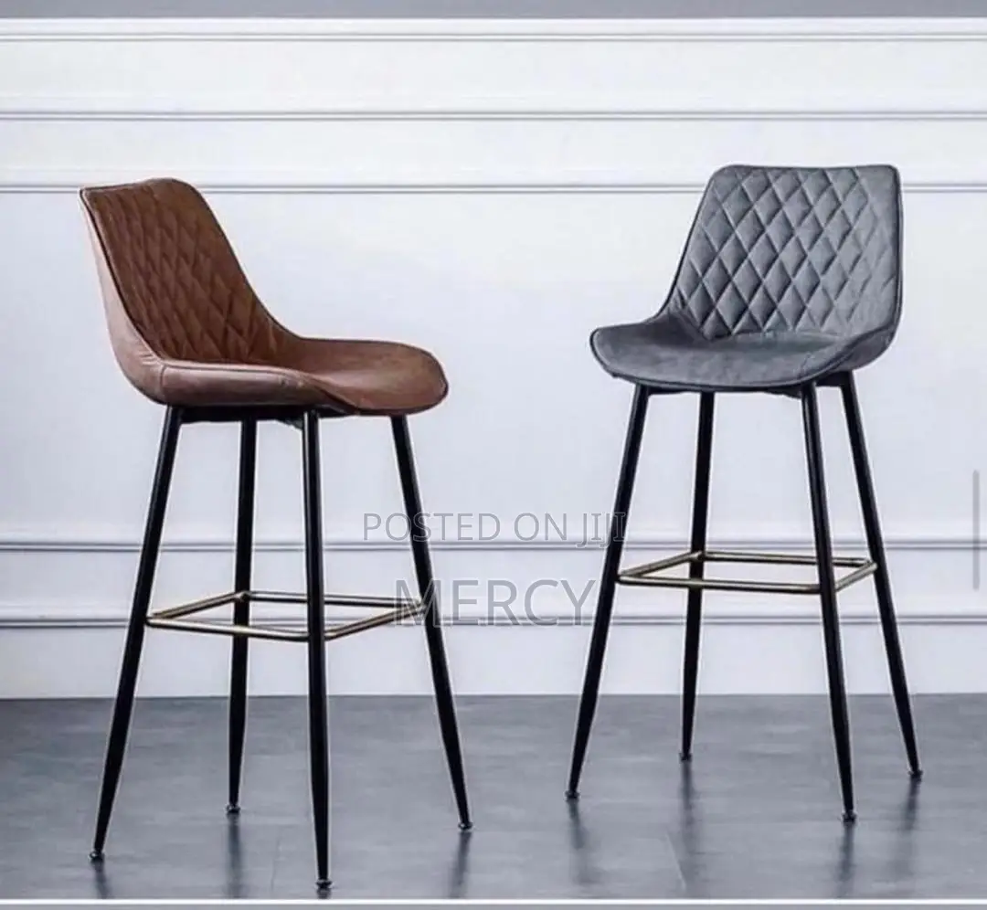 High Bar Stool With Iron Leg