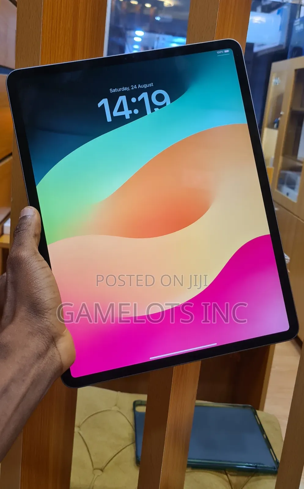 Apple iPad Pro 12.9 (2020) 128 GB Gray