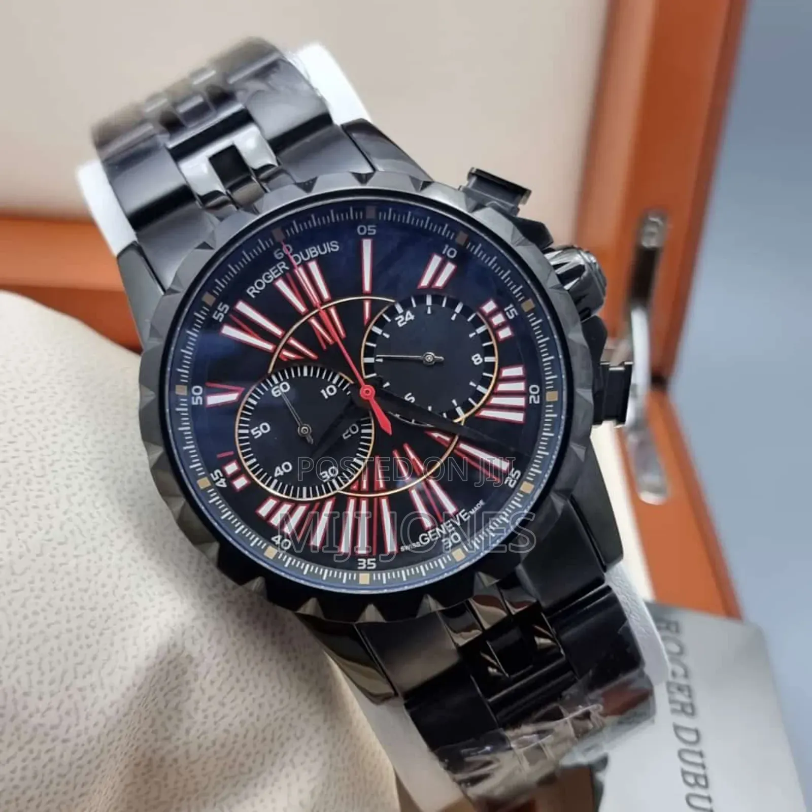 Super Quality Roger Dubuis Black Watch