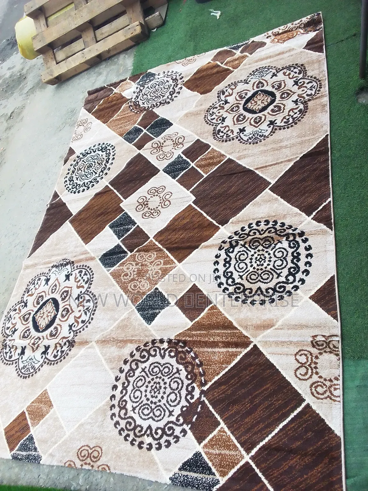 7by10 Feet Modern Turkish Apple Rug