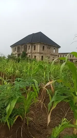 1plot of Land at Kamali Estate for Sale