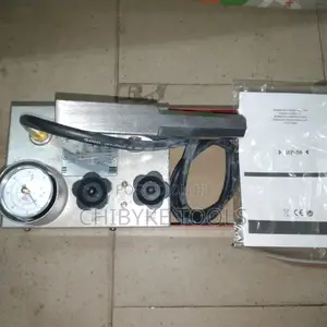 Hand Testing Bucket/Pump