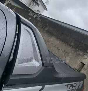 Boot Cover Toyota Hilux 2015 2018