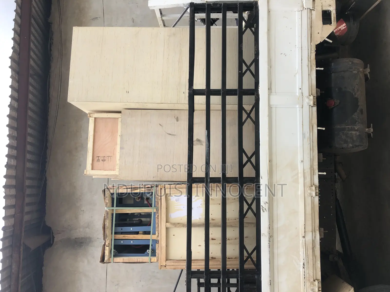 8-8-3 Automatic Bottle Water Packaging Machine