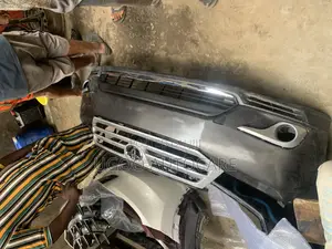 Complete Front Bumper Highlander 2012 Tokunbo