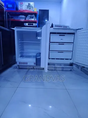 Under Counter Built-in Fridge Freezer
