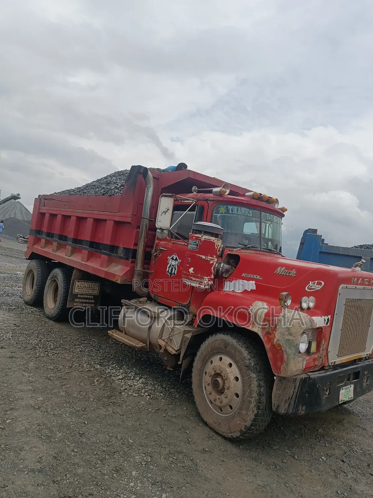 Black Iron Chippings Granite